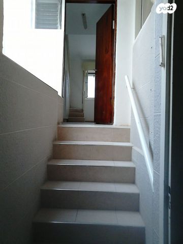 דירה, אבן שמואל 5, רמות, ירושלים