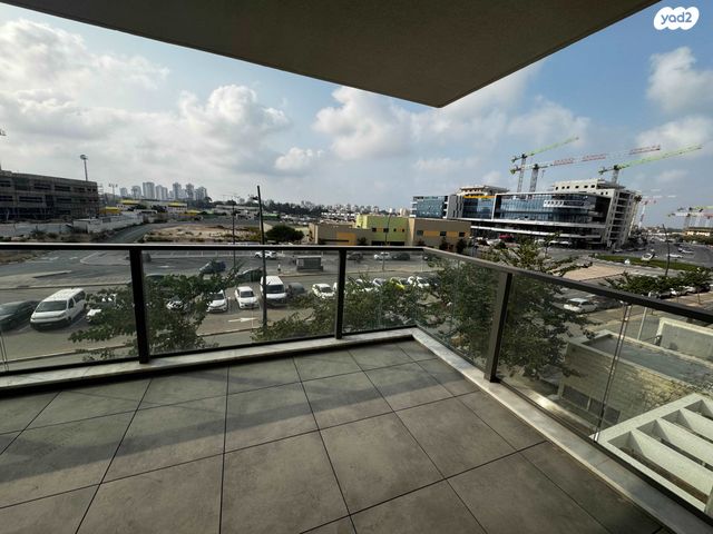 דירה, נעמי שמר 8, נאות אפק, אפקה, קרית ביאליק