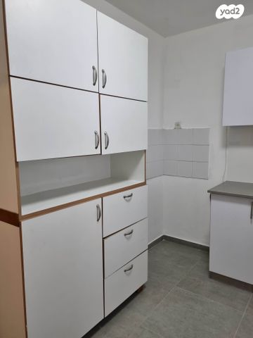 דירה, עזריאל 12, רמת השקמה, רמת גן