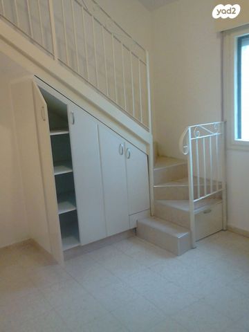 דירה, אבן שמואל 5, רמות, ירושלים