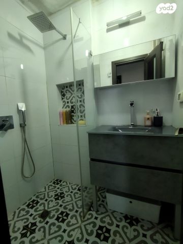 דירה, ברזוויל 1, גרין ועם, חולון