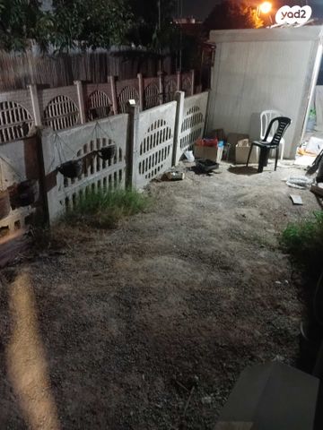 יחידת דיור, מלכי ישראל 12, בבא סאלי, נתיבות