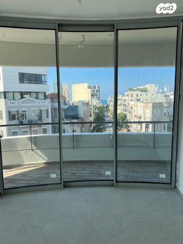 דירה, ביאליק 2, לב תל אביב, לב העיר צפון, תל אביב יפו