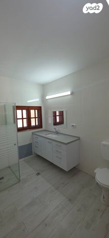 יחידת דיור, רש"י 2, שיכון א', קרית שמונה