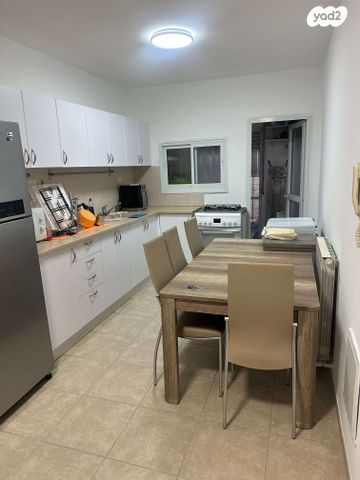 דירת גן, אליהו מרידור 7, פסגת זאב, ירושלים