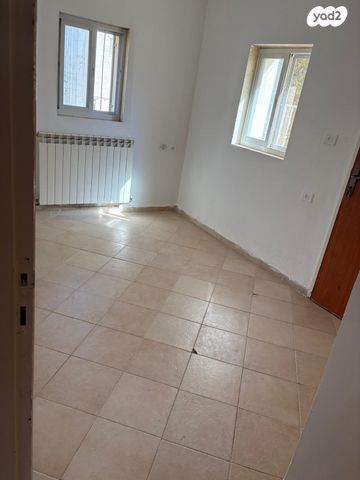 דירה, שלומציון 1, אלעזר, אלעזר