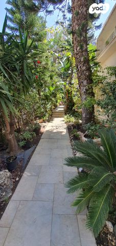 בית פרטי/ קוטג', אחים ליטוינסקי 3, קרית קריניצי, רמת גן