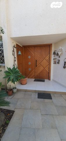 בית פרטי/ קוטג', אחים ליטוינסקי 3, קרית קריניצי, רמת גן