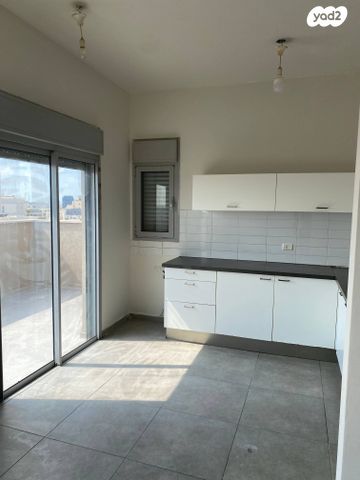 דירה, לוינסקי 83, נווה שאנן, תל אביב יפו