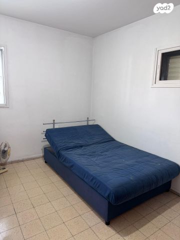 דירה, מעפילי אגוז 96, נווה חן, תל אביב יפו