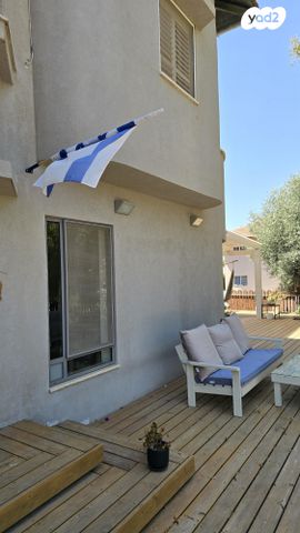 דו משפחתי, לשם 27, אלונים, שוהם