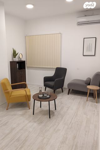 משרדים, משה שרת 24, מרכז, כפר סבא