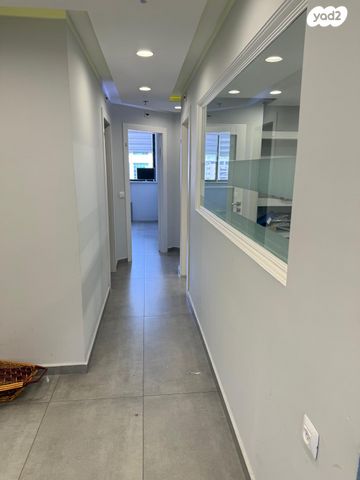 משרדים, ביאליק 155, בורסה, רמת גן