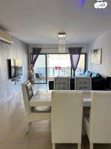 דירה, הרב צבי יהודה 5, באבוב, בת ים