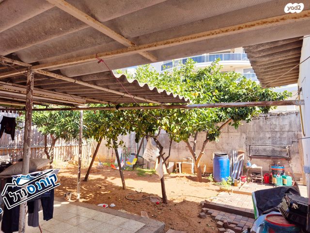 דו משפחתי, חזקיהו 7, המרכז, קרית אונו