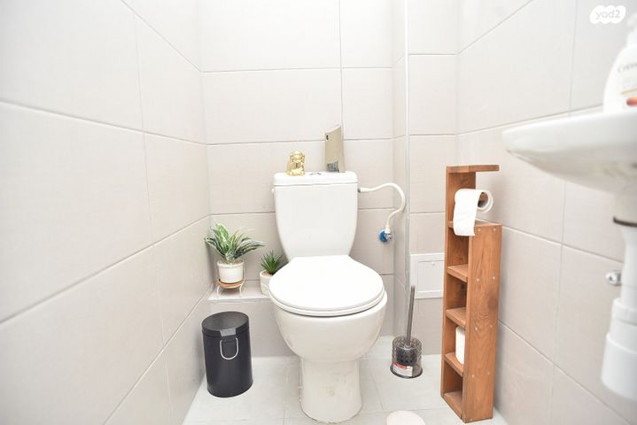 דירת גן, גדרה מזרח, גדרה