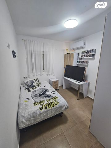 בית פרטי/ קוטג', גן יבנה