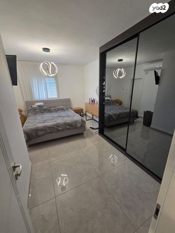 גג/ פנטהאוז, שאר העיר, קרית ביאליק