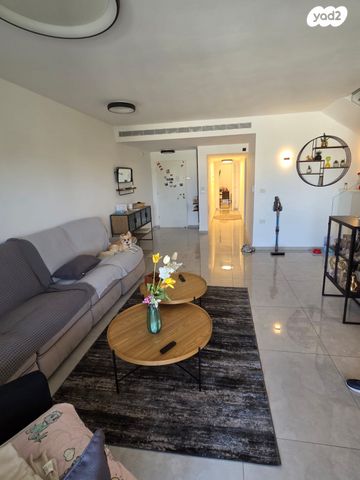 גג/ פנטהאוז, שאר העיר, קרית ביאליק