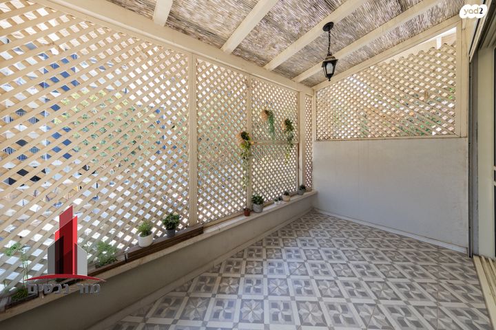 דו משפחתי, שכונת הותיקים, רמת גן