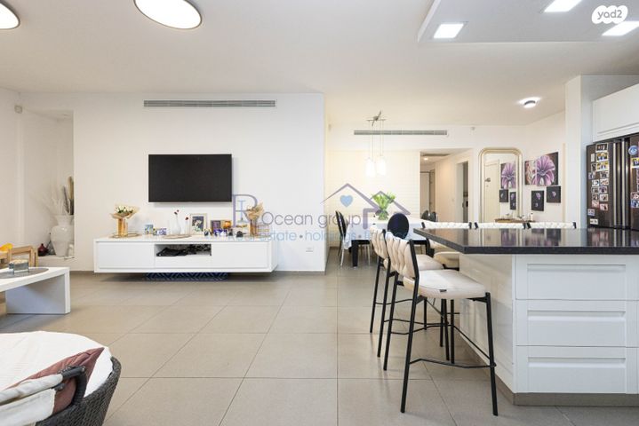 דירת גן, שמורת נחל שניר 1, אגמים, נתניה