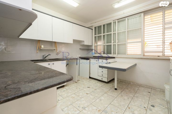 דירה, הרב קוק 38, צפון מערב מרכז העיר, נתניה