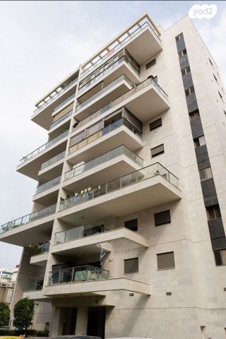 דירה, הרצל, מרכז העיר, חדרה