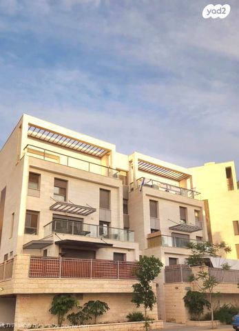 דופלקס, יער בן שמן, נופים, מודיעין מכבים רעות