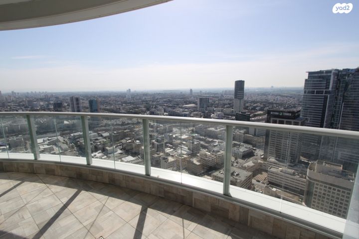 דירה, גרציאני יצחק, גני שרונה, קרית הממשלה, תל אביב יפו