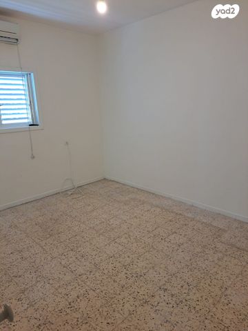 דירה, גיסין, אברמוביץ', ראשון לציון