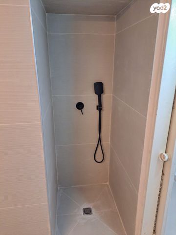 דירה, גיסין, אברמוביץ', ראשון לציון