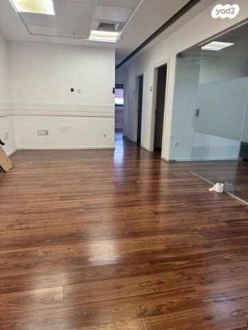 משרדים, אזור תעשיה יהלום, אור יהודה