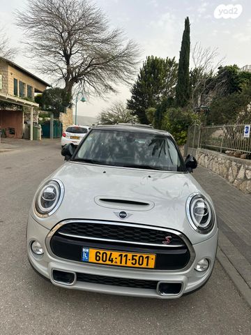 מודעת רכב מיני קופר