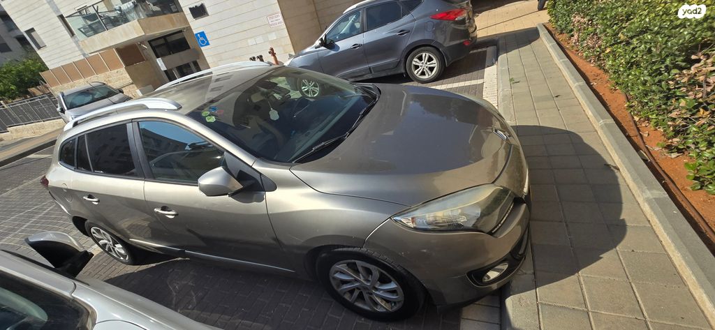 מודעת רכב רנו מגאן