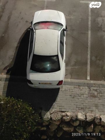 מודעת רכב מאזדה 323