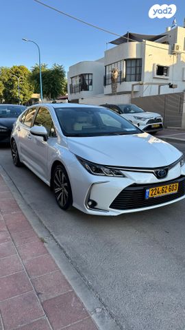 מודעת רכב טויוטה קורולה