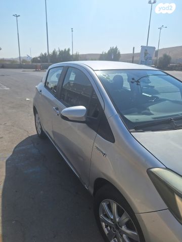 מודעת רכב טויוטה יאריס