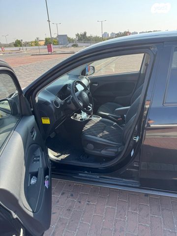 מיצובישי ספייס סטאר