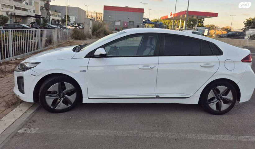 מודעת רכב יונדאי איוניק