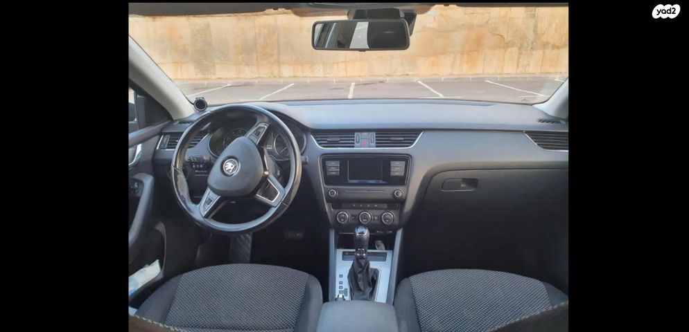 סקודה אוקטביה