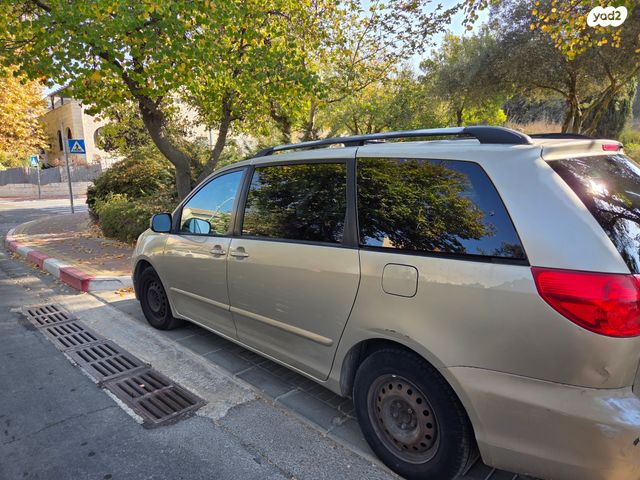 טויוטה סיינה