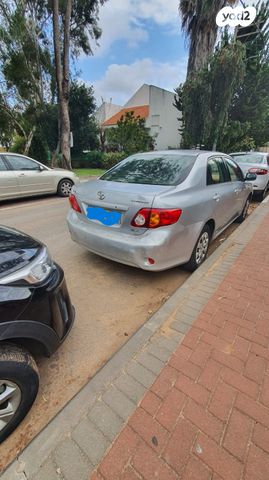טויוטה קורולה