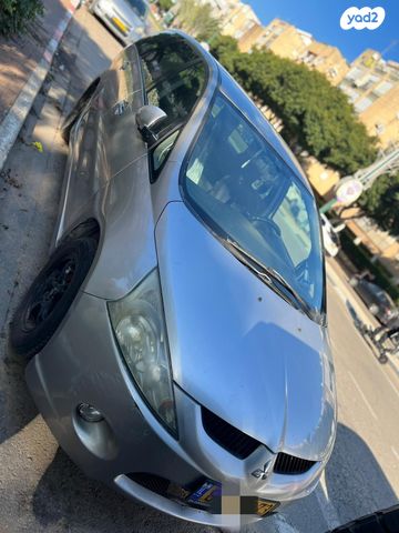 מודעת רכב מיצובישי גרנדיס