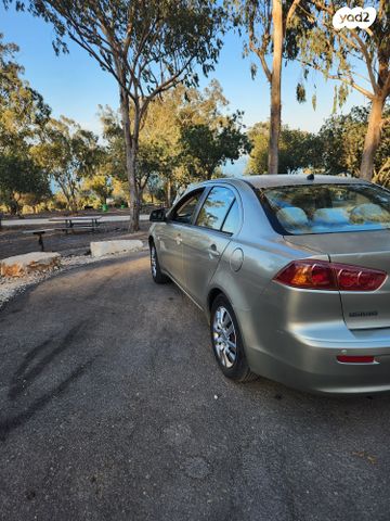 מיצובישי לנסר