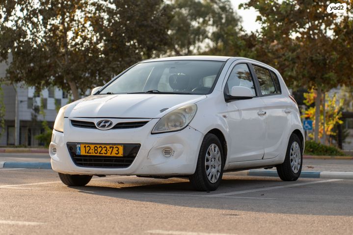 מודעת רכב יונדאי i20