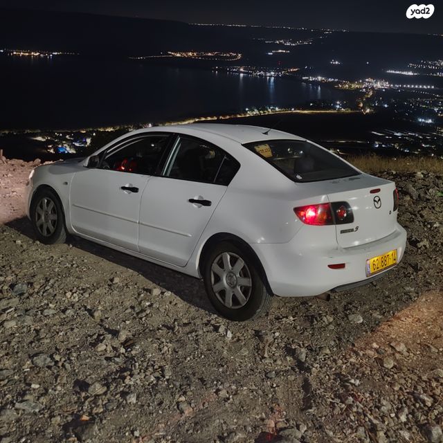מודעת רכב מאזדה 3