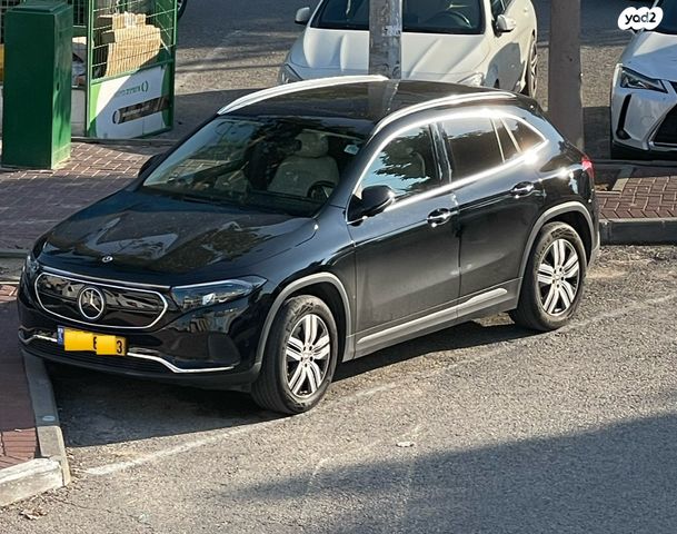 מודעת רכב מרצדס-בנץ EQA