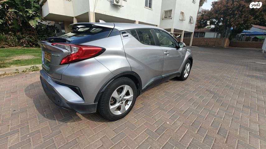 טויוטה C-HR