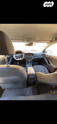 יונדאי איוניק