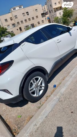 טויוטה C-HR